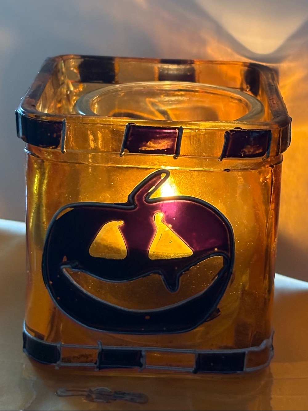 Halloween Orange Glass Pumpkin Tealight Holder - Unbranded 3 in. Fair condition